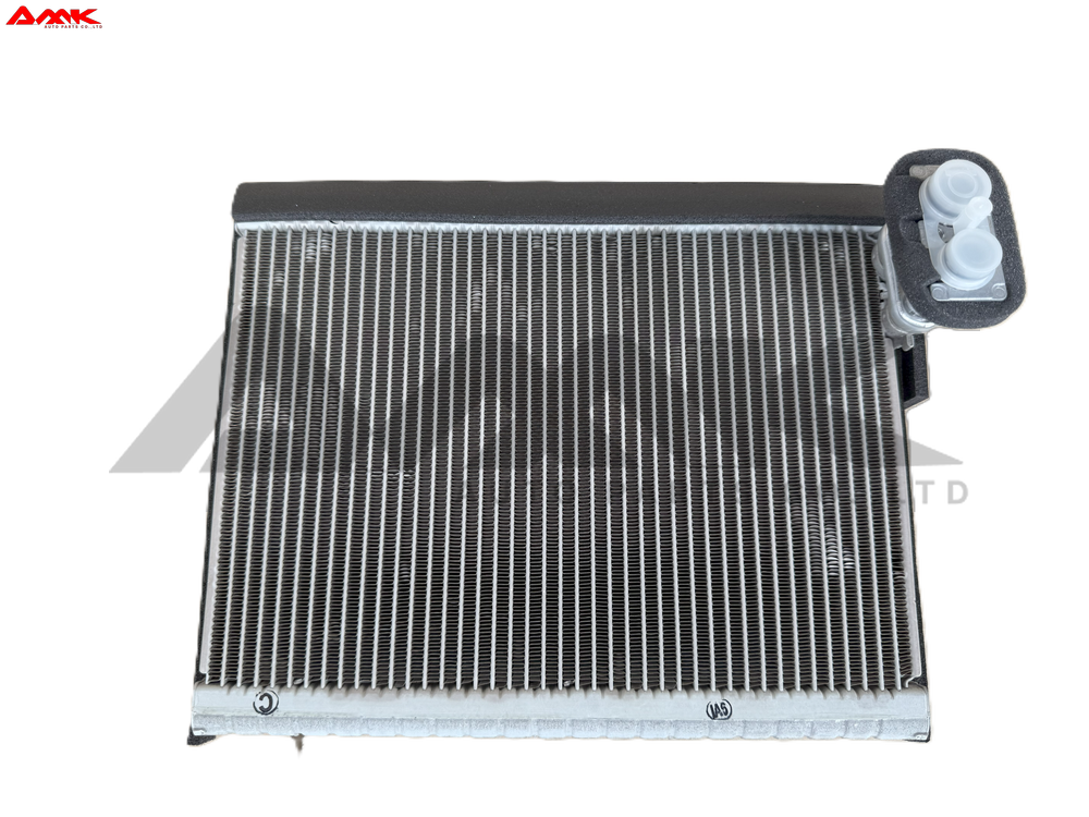 ISUZU EVAPORATOR ASM, HE 8-97555602-0
