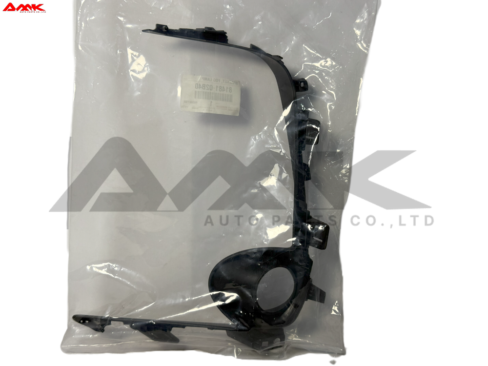 TOYOTA BRACKET, FOG LAMP 81481-02B40
