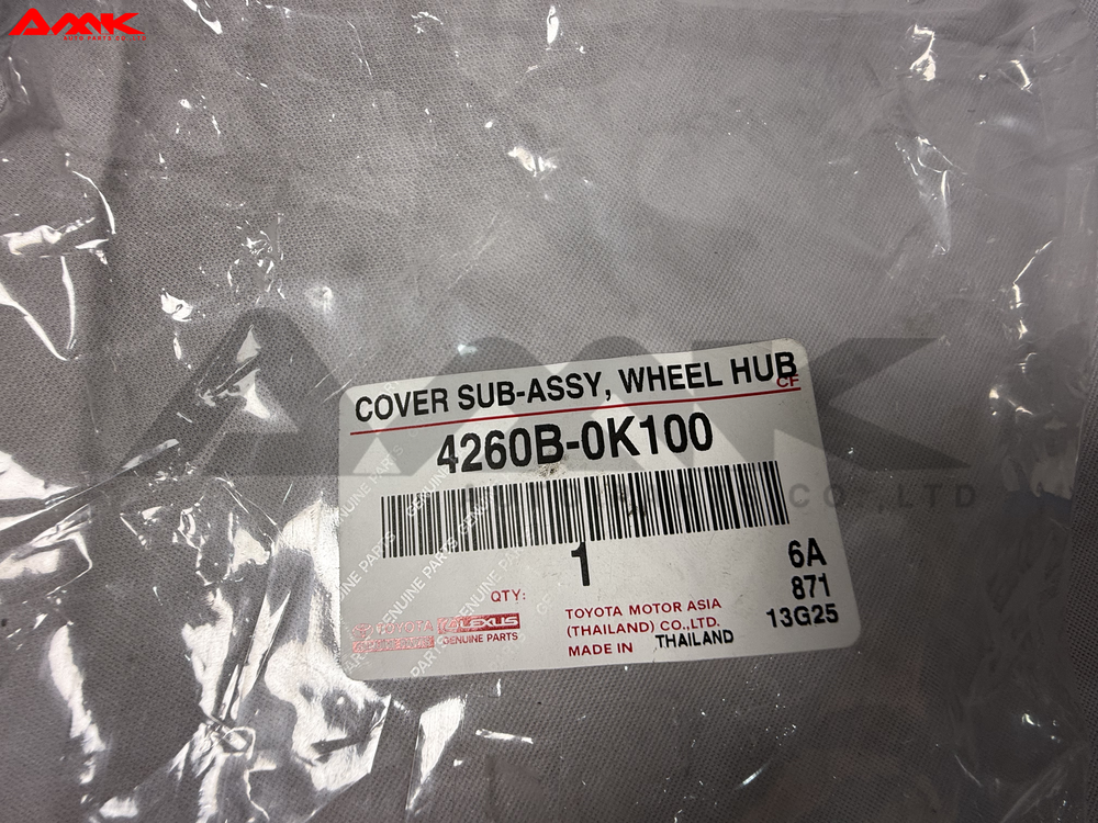 TOYOTA COVER SUB-ASSY, WHEEL HUB 4260B-0K100