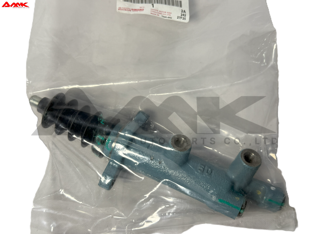 TOYOTA CYLINDER ASSY, CLUTCH RELEASE 31470-0K060