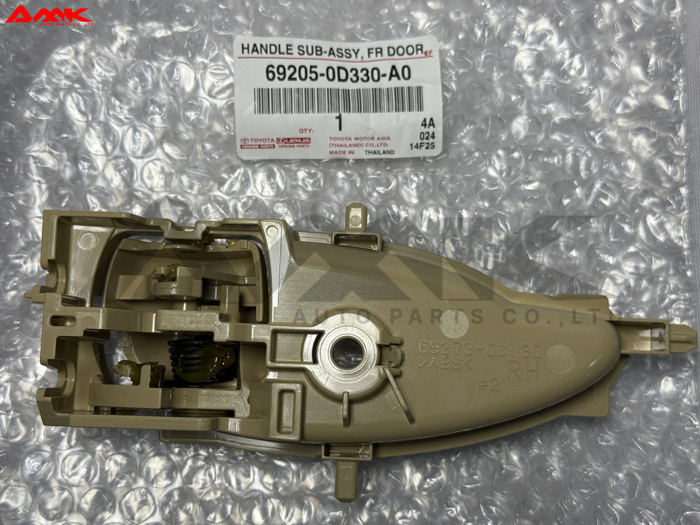 TOYOTA HANDLE SUB-ASSY, FR DOOR, INSIDE RH 69205-0D330-A0