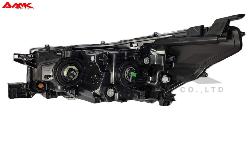 TOYOTA HEADLAMP ASSY, RH 81110-YP150