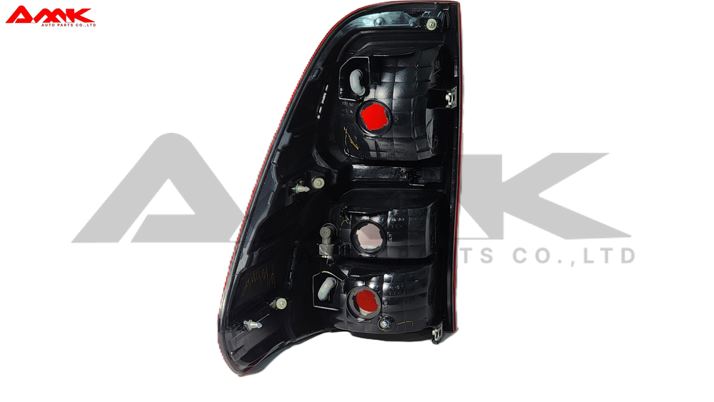 TOYOTA LENS & BODY, RR COMBINATION LAMP, RH 81551-0K270